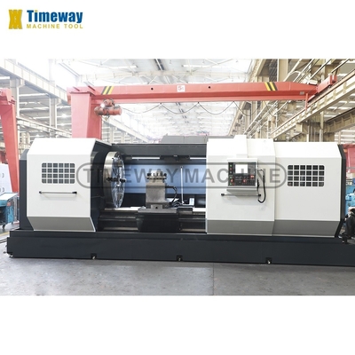 320 tours par minute Max. Vitesse de la broche CNC tour horizontal pour le tournage de barres de 10 tonnes