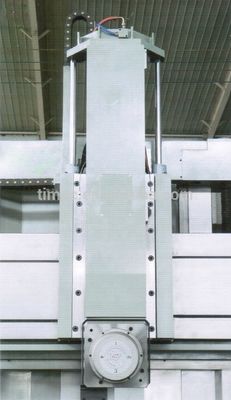 Puissante machine à tour CNC verticale avec une capacité de puissance de 60 kW et 800 mm de déplacement de l'axe Z