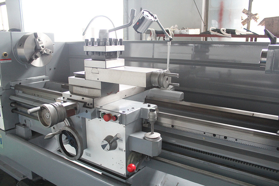 Max. swing sur l'écart 900mm Universal Precision Gap-bed ou tour de banc / Tornos CL-660 pour l'usine de fabrication