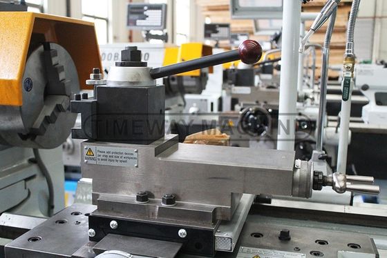 Machines à tour manuel à lit horizontal pour une capacité d'usinage moyenne par TIMEWAY
