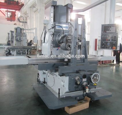 BM715 Fraiseuse universelle de type lit pour l'usinage de pièces de taille moyenne à grande