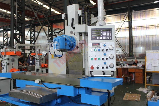 2600 X/Y/Z Voyage BM7110/2 Machine de fraisage universelle de type lit pour le bénéfice