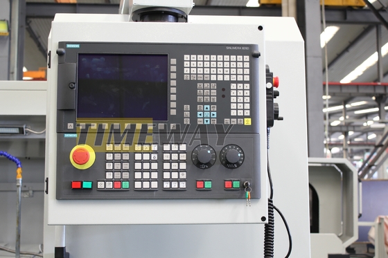 Centre d'usinage de fils de tuyaux de tour à huile CNC de la série QK-255F avec déplacement d'axe X de 420 mm