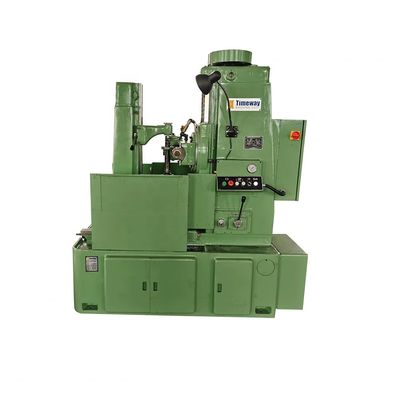 Machine de débitage verticale conventionnelle pour le procédé de fabrication des engrenages