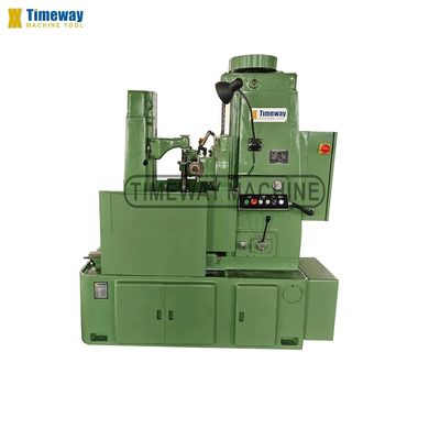 Machine de débitage verticale conventionnelle pour le procédé de fabrication des engrenages