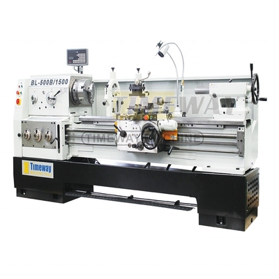 710 mm Max. Swing Over Gap Horizontal Center Turning Machine pour le tour métallique industriel