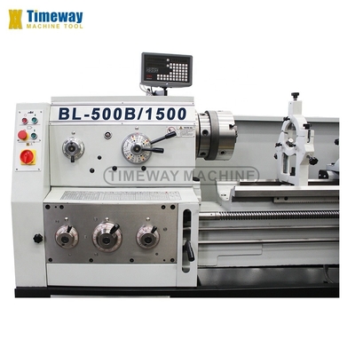 710 mm Max. Swing Over Gap Horizontal Center Turning Machine pour le tour métallique industriel
