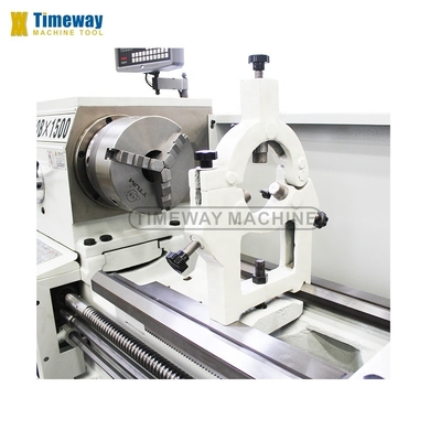 710 mm Max. Swing Over Gap Horizontal Center Turning Machine pour le tour métallique industriel