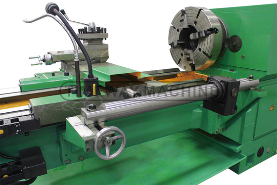 220 mm Largeur du lit Pays de l'huile Tour à grande profondeur pour le métal Q-225 fil de tuyau Tour horizontal