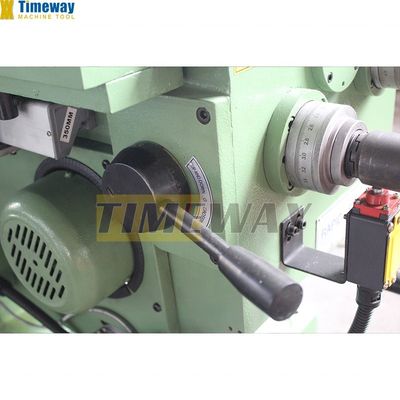 Parties métalliques de machine efficacement avec haute précision TM700 tourelle fraiseuse H/V