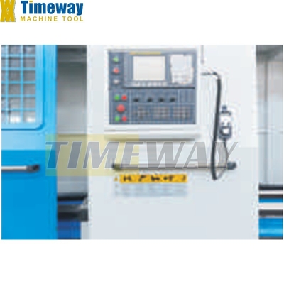 Max. longueur tournée mm 12000 fuseau perforé mm 130 tour CNC AK-1000B Traitement complexe