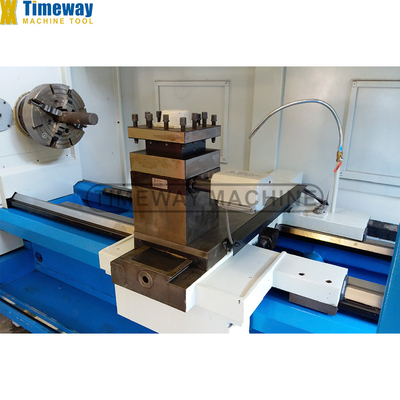 Machine à tour horizontal CNC haute précision AK1000 avec déplacement d'axe X de 420 mm