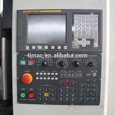 500mm Spindle Voyage VMC550 3 axes ligneux de rail centre d'usinage vertical machine CNC