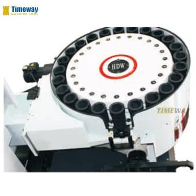 Centre d'usinage vertical de haute précision pour l'usinage avancé