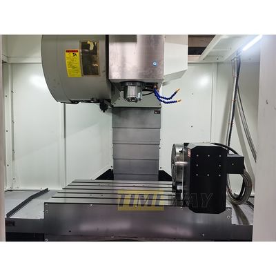 Machine de fraisage CNC métallique avec capacité d'usinage lourde et 700 mm Table Travel Z