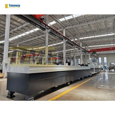 Machine à affûter en profondeur avec un débit de pompe de refroidissement de 50 L/min et une puissance de servomoteur de 0,45 kW