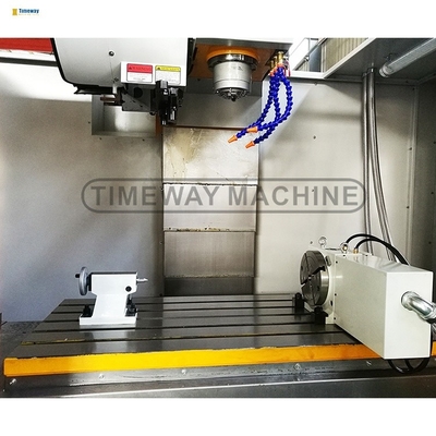 Centre d'usinage vertical CNC avec contrôleur FANUC ± 0,008 précision de positionnement mm