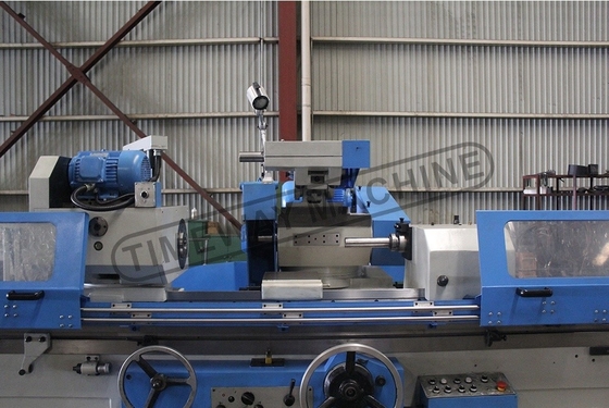 Machine de broyage cylindrique universelle de 15 kW pour des applications polyvalentes