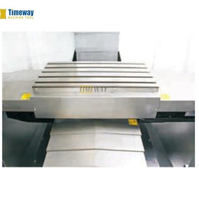 Centre d'usinage vertical de haute précision VMC650 avec 650 mm de déplacement longitudinal en ligne