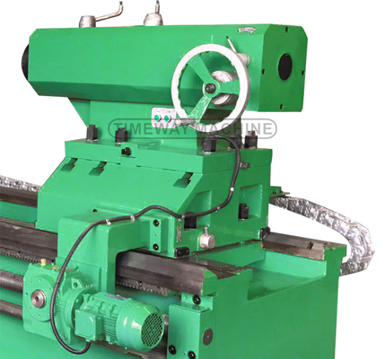 8000 mm Distance entre les centres Max. balancer 1600 tour horizontal lourd pour le métal