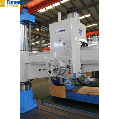 5.5kw Main Motor Power Radial Drilling Machine RD-620 avec une capacité de forage maximale de 63 mm