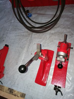 220V/380V Voltage normal Machine de meulage CNC à vilebrequin pour les applications industrielles