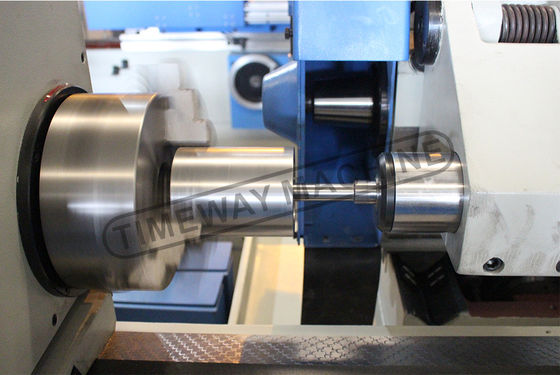 Machine de broyage cylindrique universelle de 4 kW UG-200 G-320 pour le broyage de précision