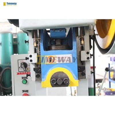 Machine de presse hydraulique à force d'éjection de 160 kN pour les besoins de production personnalisés