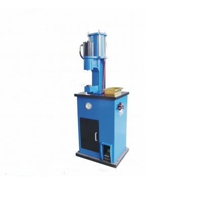 Mettez à niveau votre Fiat 100-90 avec la machine à rivets pneumatiques hydrauliques de freinage QY-6