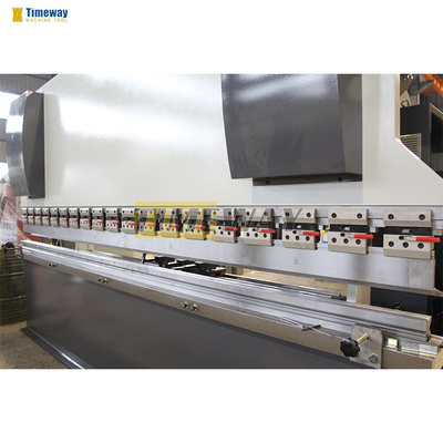 Excellente machine de pliage mental de la feuille de frein de presse hydraulique avec services d'usinage