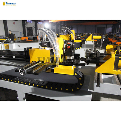 Machine de pliage de tubes CNC personnalisable pour les besoins du client