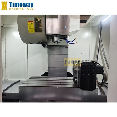 Machine de fraisage CNC de métal haut de gamme avec 600 mm de déplacement de la table et 8000 tours par minute de vitesse de la broche