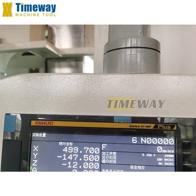 Machine de fraisage CNC de métal haut de gamme avec 600 mm de déplacement de la table et 8000 tours par minute de vitesse de la broche