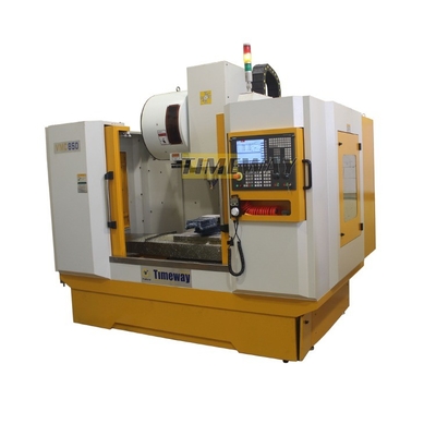 Voyage de table Y 500 mm VMC850 Centre d'usinage vertical à 3 axes compétitif garanti