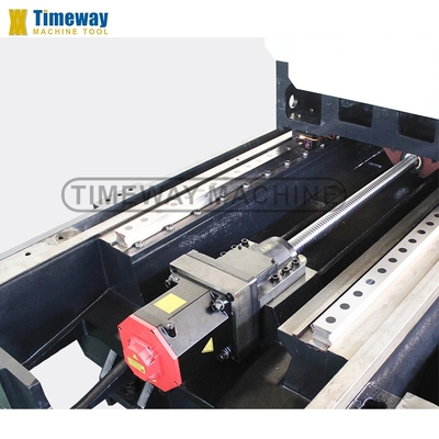Machine de fraisage CNC de 1800 mm équipée d'une puissance de moteur de fuseau de 15/18,5 kW