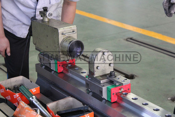 3200*2560*2960 Machine de fraisage par CNC de découpe de métaux VMC1060L Centre d'usinage vertical