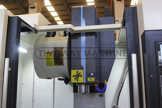Niveau de sécurité élevé VMC855G Centre d'usinage de fraisage vertical CNC pour la découpe des métaux