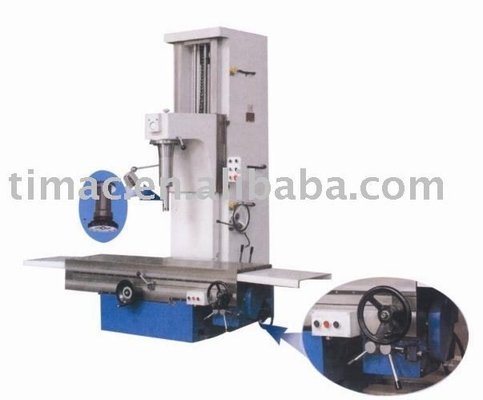 Maximisez votre rendement avec la machine de perçage de cylindre T8018A 140-610 r/min Vitesse de la broche