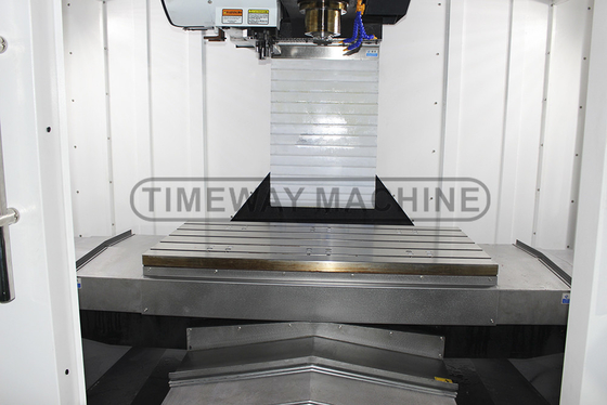 6s Min. Temps de changement d'outil VMC1370L Centre d'usinage vertical à 3 axes avec système CNC