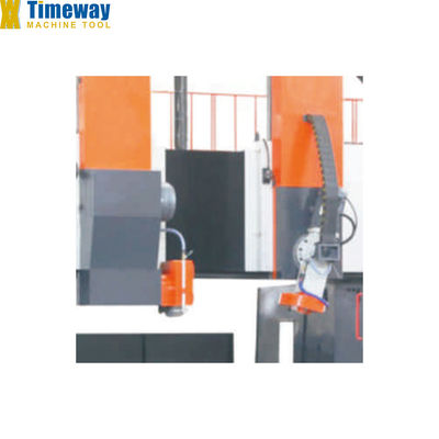 Le traitement des métaux facilité avec le broyeur à guides de type gantry de haute précision DSG-3200A