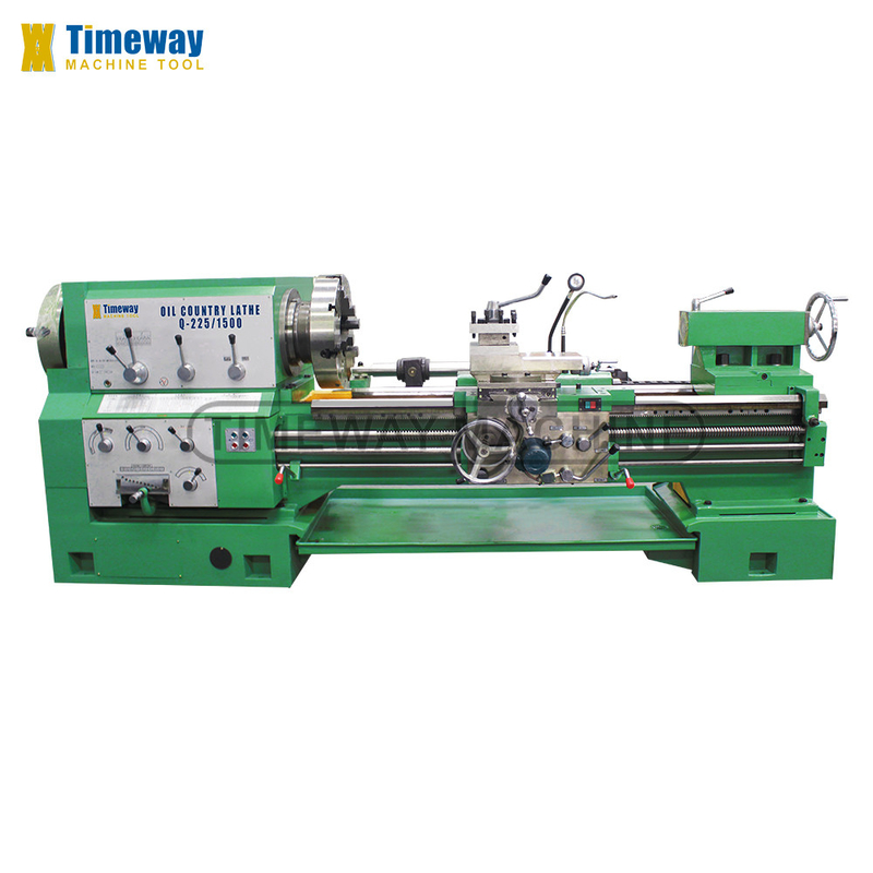 220 mm Largeur du lit Pays de l'huile Tour à grande profondeur pour le métal Q-225 fil de tuyau Tour horizontal
