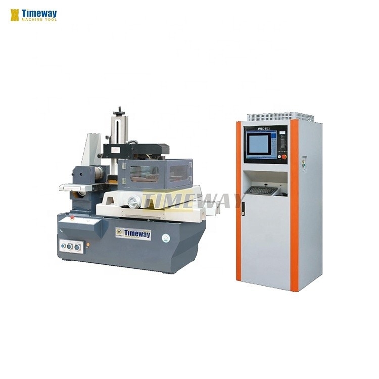 Machine de découpe de fil à haute vitesse EDM avec cabinet d'ordinateur banc de travail de 750*1140mm