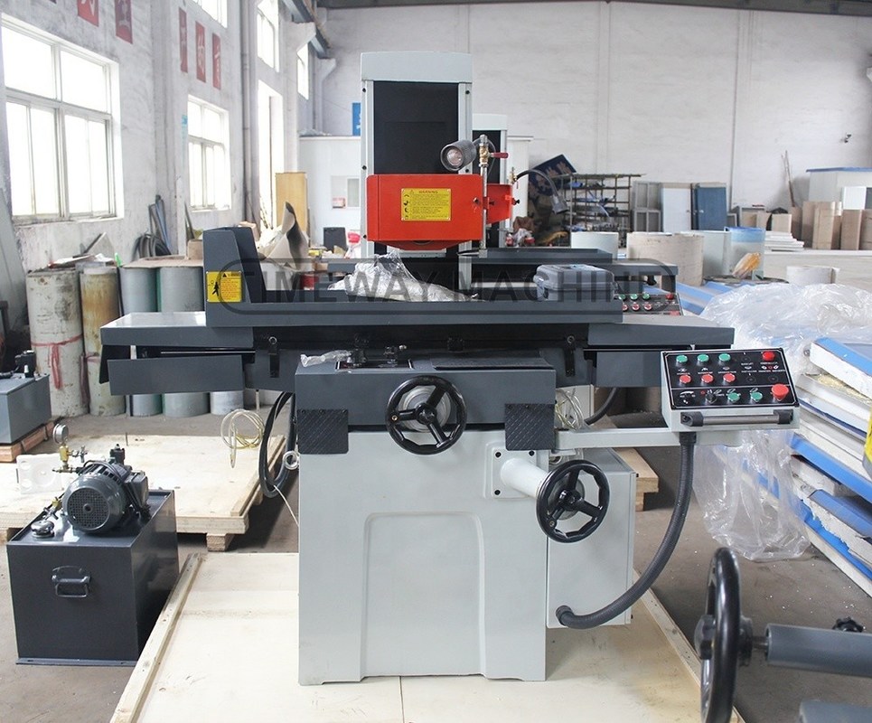 1.5kW Puissance hydraulique de surface de meulage machine de selle en mouvement de type 850kg de poids