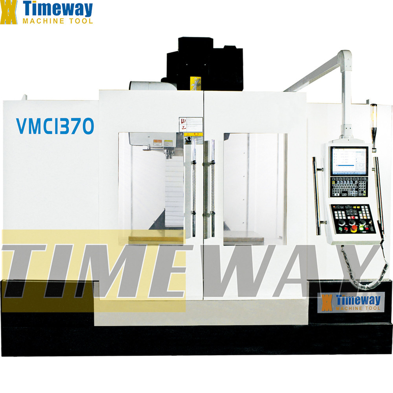 1360x700 Taille de table 3-Axe VMC1370 Centre d'usinage vertical machine de fraisage CNC